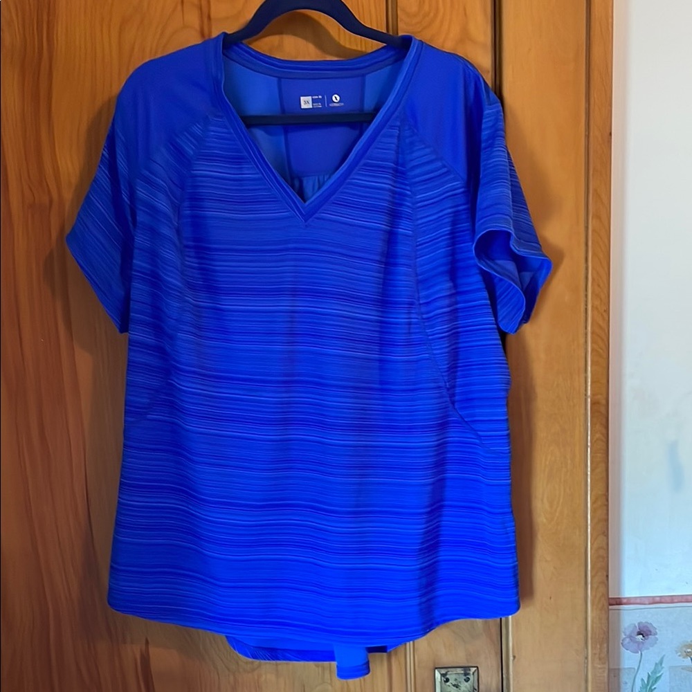 Xersion Blue Short Sleeve Blouse Relaxed Fit